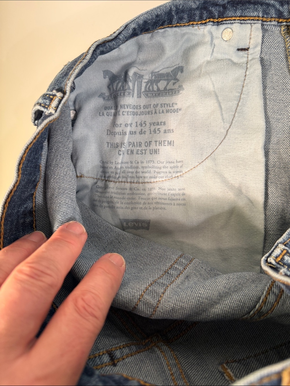 Levi's Men's Denim Straight Jeans in Medium Blue, 36 by 30 - Picture 3 of 11